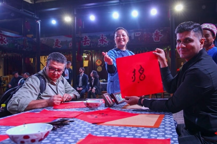 <CMSPRO_DOCUMENT FIELD='title'></CMSPRO_DOCUMENT>