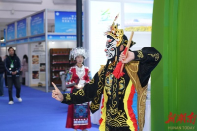 <CMSPRO_DOCUMENT FIELD='title'></CMSPRO_DOCUMENT>