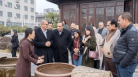 <CMSPRO_DOCUMENT FIELD='title'></CMSPRO_DOCUMENT>