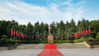 Mao Zedong Square_副本.png